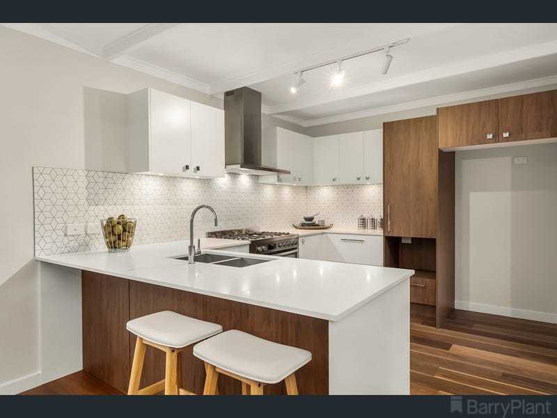 8 The Outlook, Heathmont, VIC 3135, Heathmont - Thumbnail 4
