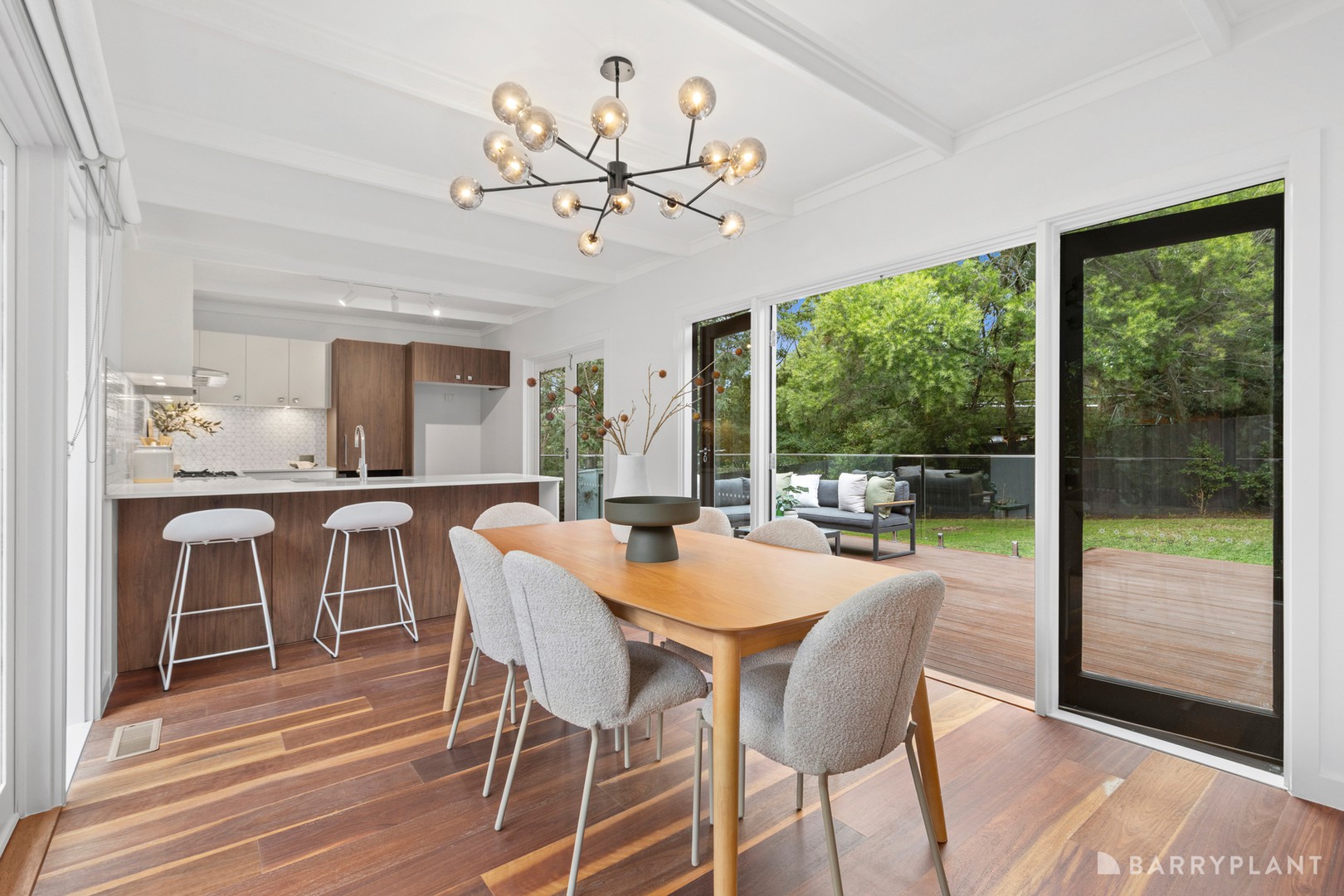 8 The Outlook, Heathmont, VIC 3135, Heathmont - Thumbnail 4