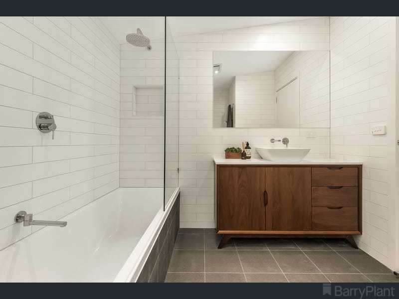 8 The Outlook, Heathmont, VIC 3135, Heathmont - Thumbnail 6