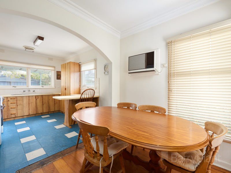 8 Theodore Avenue, Noble Park, VIC 3174, Noble Park - Thumbnail 3