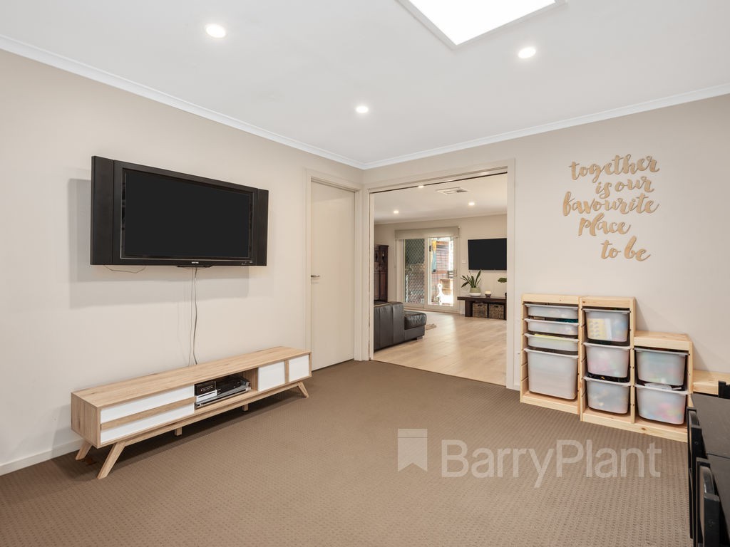 8 Timmothy Drive, Wantirna South, VIC 3152, Wantirna South - Thumbnail 3