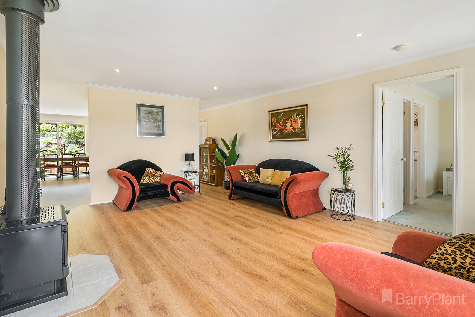 8 Timothy CourtWallan, VIC 3756, Wallan - Thumbnail 3