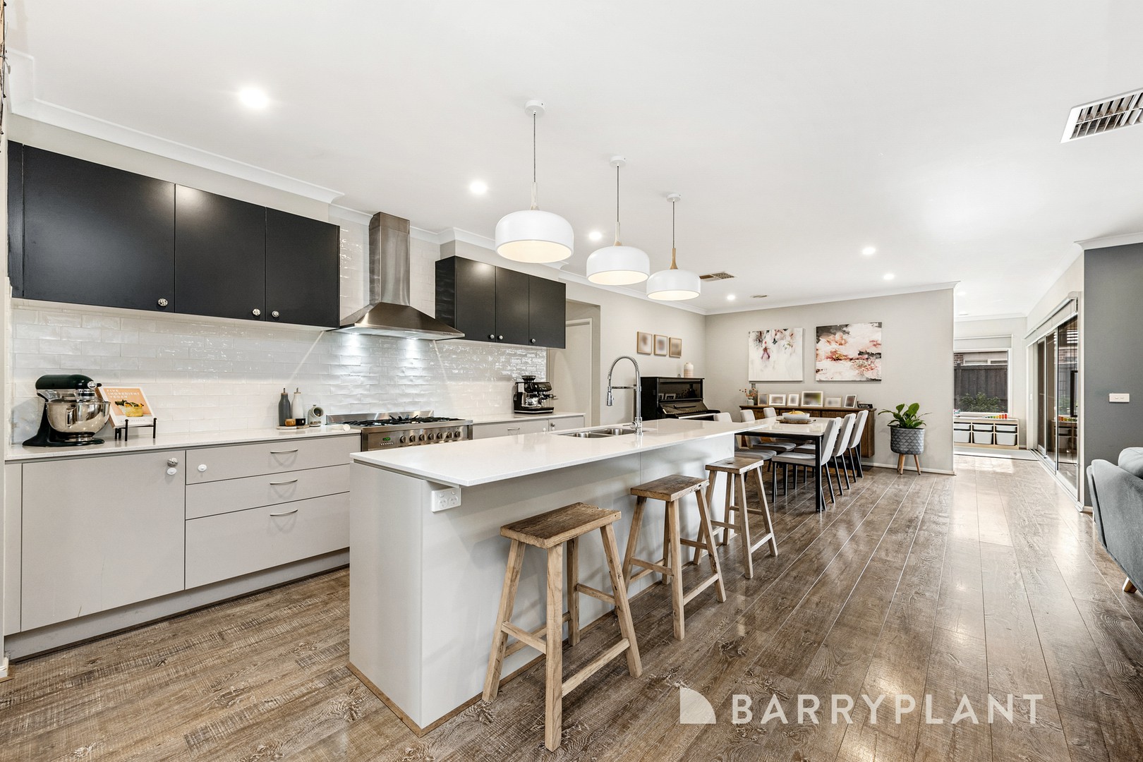8 Tindale Boulevard, Werribee, VIC 3030, Werribee - Thumbnail 7