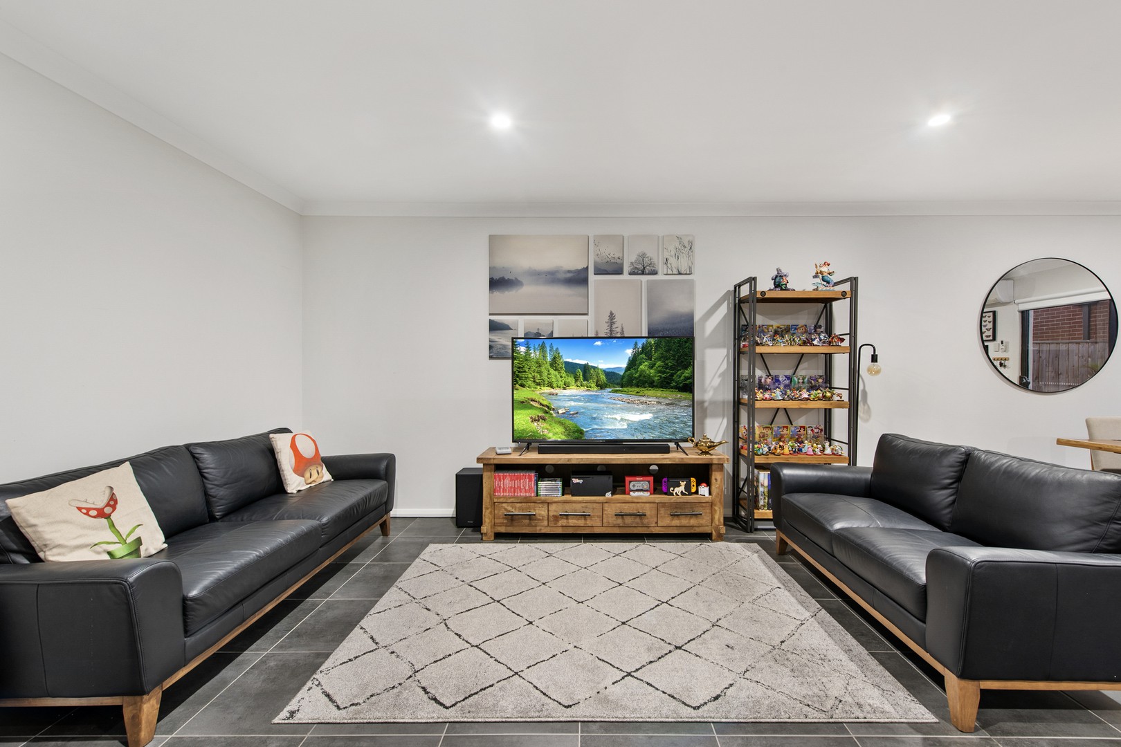 8 Treeve Parkway, Werribee, VIC 3030, Werribee - Thumbnail 6