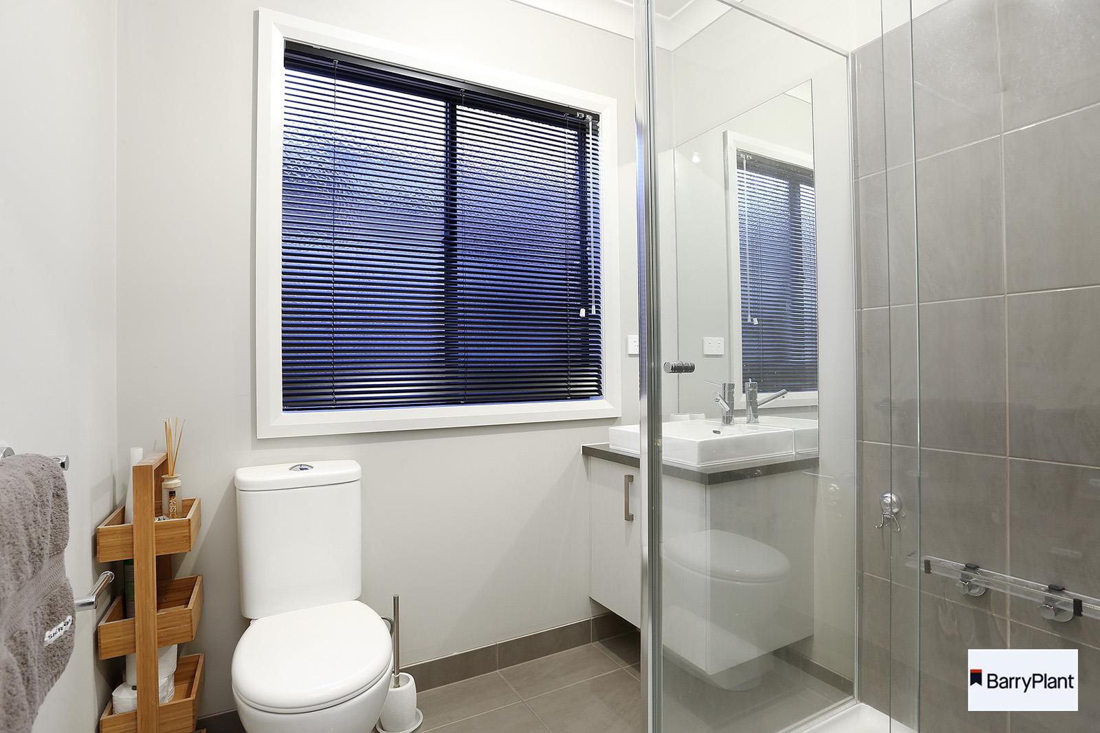 8 Tulip Way, Keysborough, VIC 3173, Keysborough - Thumbnail 6