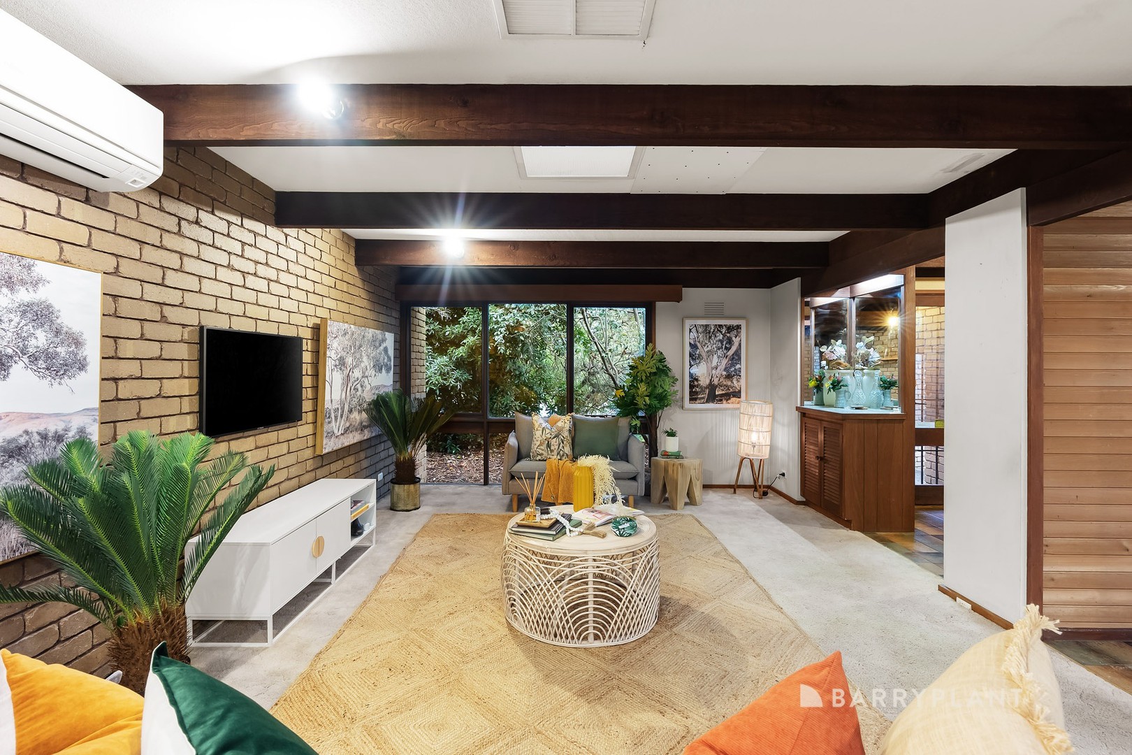 8 Tunbridge Way, Ferntree Gully, VIC 3156, Ferntree Gully - Thumbnail 2