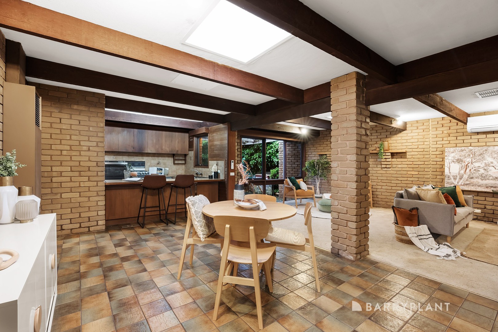 8 Tunbridge Way, Ferntree Gully, VIC 3156, Ferntree Gully - Thumbnail 6