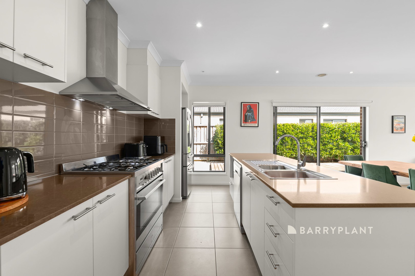 8 Turner Street, Warragul, VIC 3820 - Thumbnail 2 - 26/02/2026