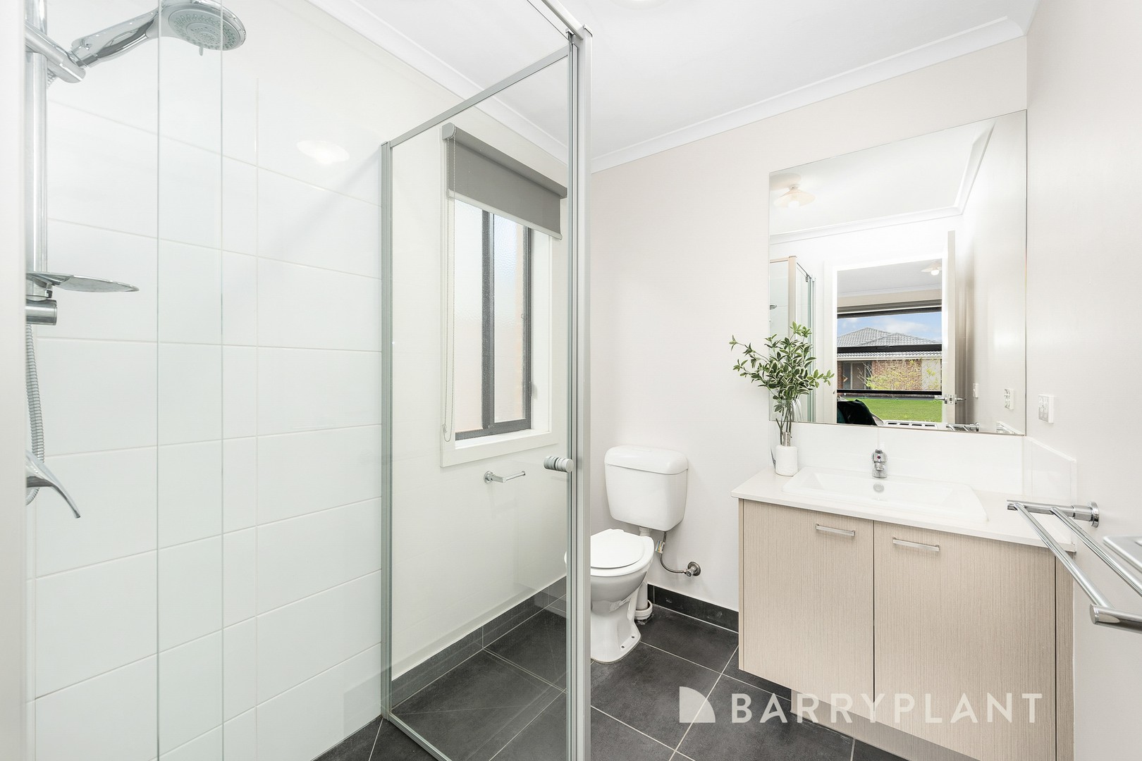 8 Valerian Street, Melton South, VIC 3338, Melton South - Thumbnail 3