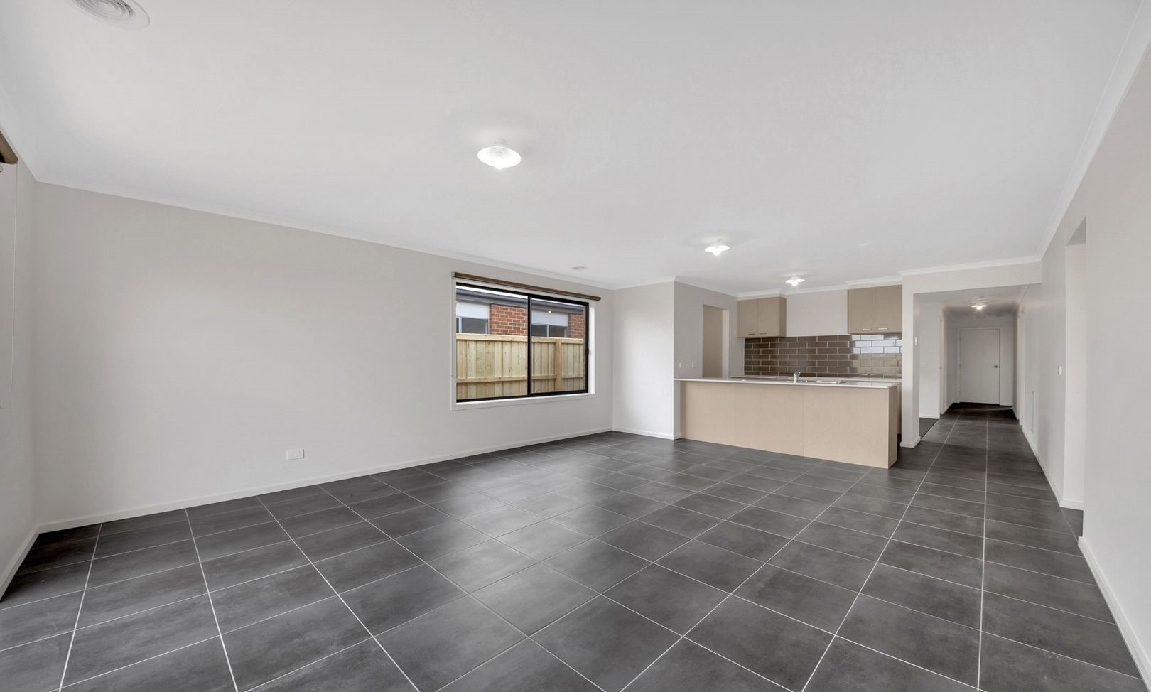 8 Valerian Street, Melton South, VIC 3338, Melton South - Thumbnail 5