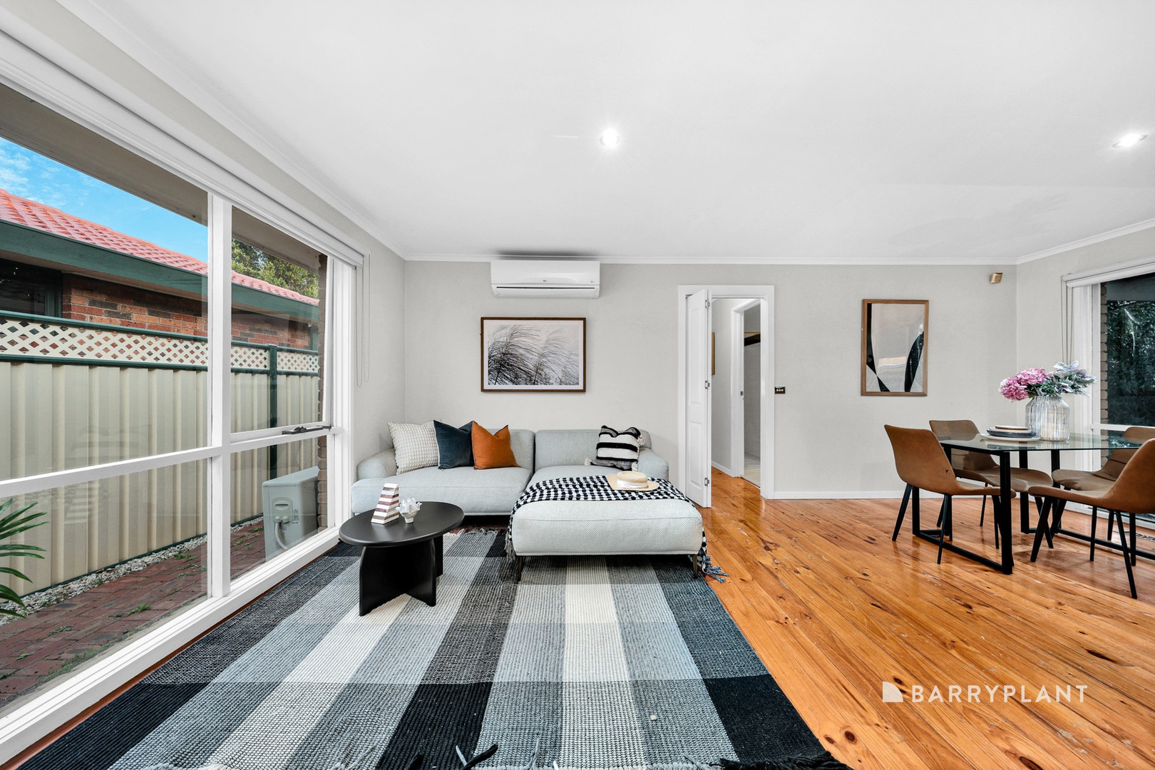 8 Veronica Crescent, Mill Park, VIC 3082, Mill Park - Thumbnail 5