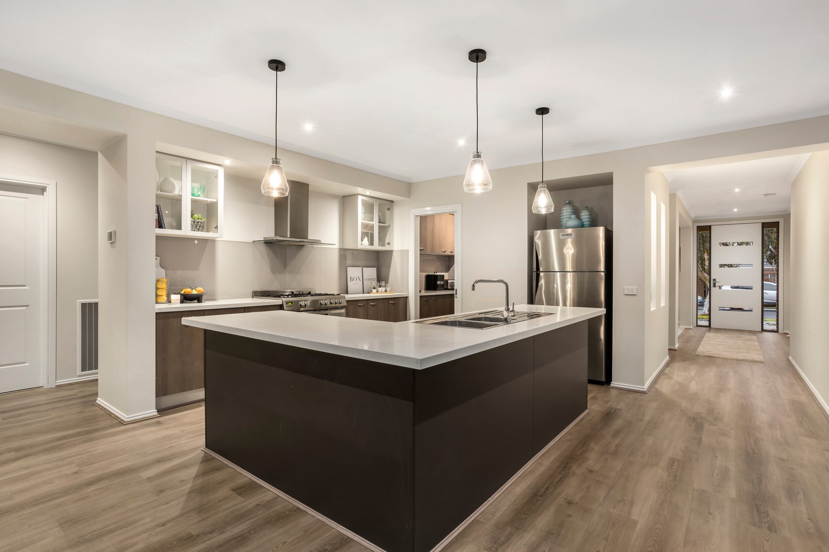 8 Vidler AvenueDoreen, VIC 3754, Doreen - Thumbnail 2