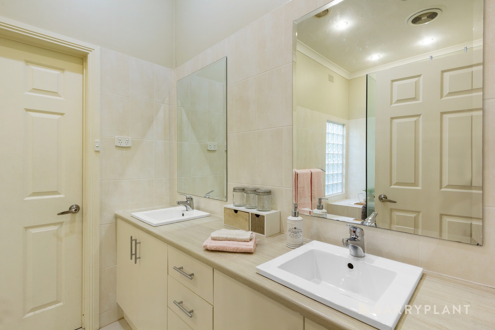 8 View Road, The Basin, VIC 3154, The Basin - Thumbnail 7