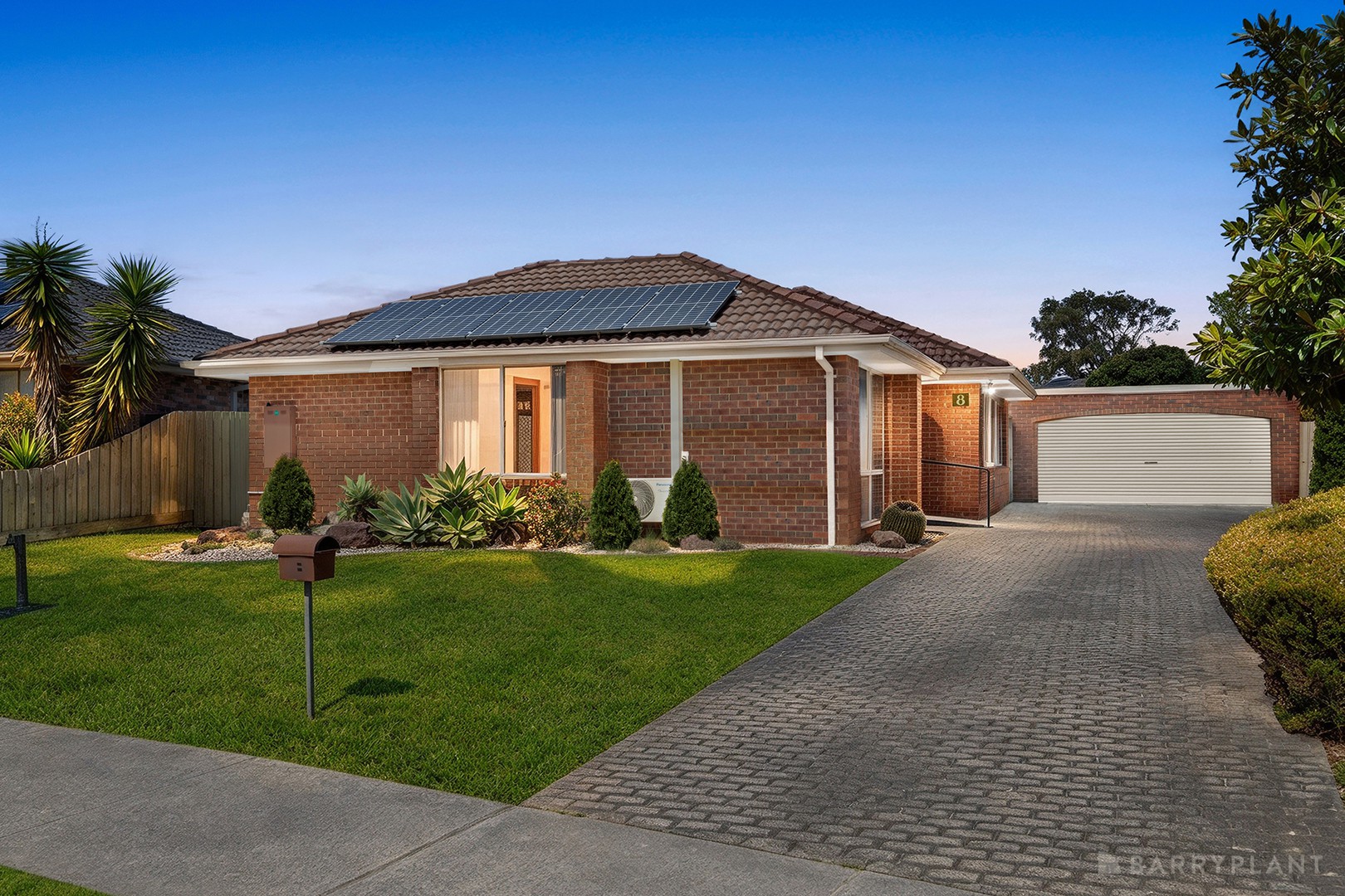 8 Wadham Court, Endeavour Hills, VIC 3802 - Thumbnail 2 - 13/10/2026