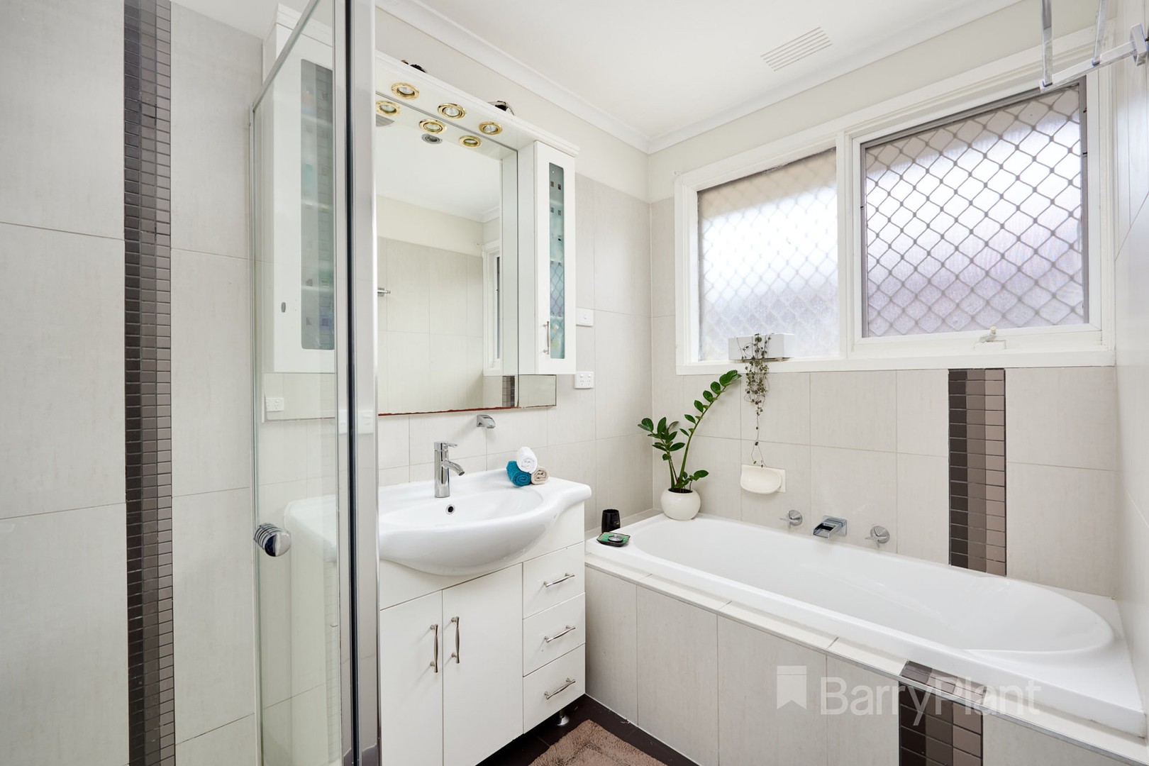 8 Wagga Court, Keysborough, VIC 3173, Keysborough - Thumbnail 8