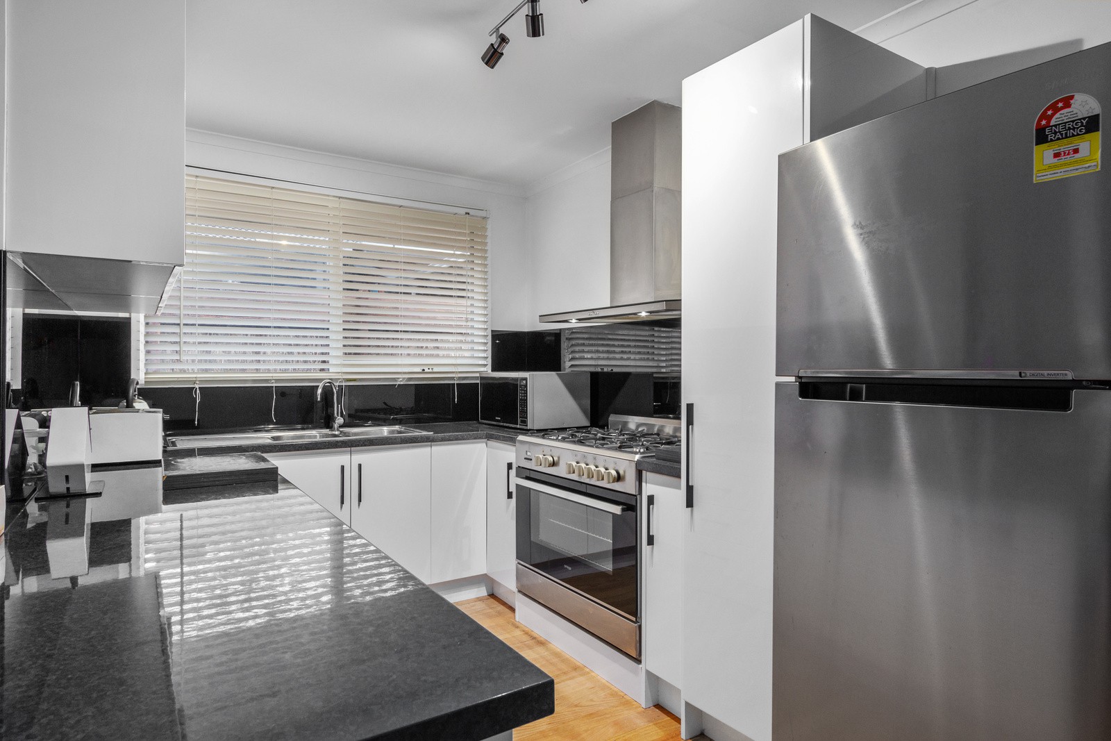 8 Walker Street, The Basin, VIC 3154, The Basin - Thumbnail 3