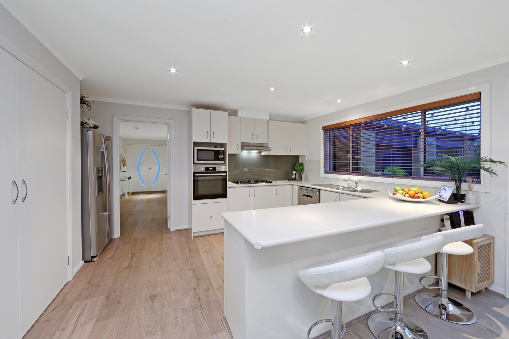 8 Wallingford Place, Rowville, VIC 3178, Rowville - Thumbnail 3