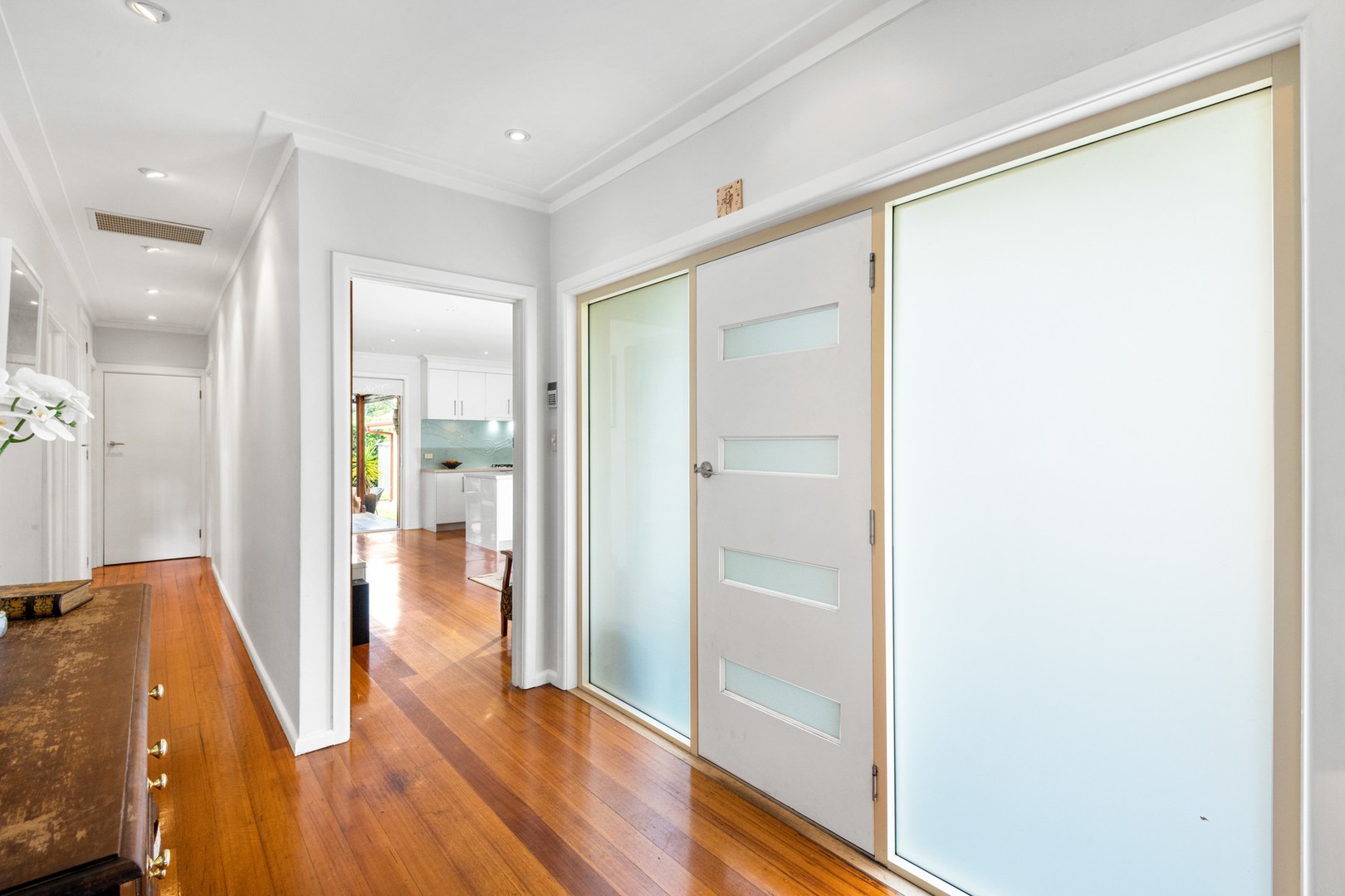 8 Walsgott Street, North Geelong, VIC 3215, North Geelong - Thumbnail 2