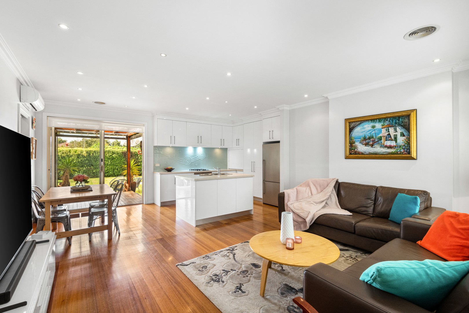 8 Walsgott Street, North Geelong, VIC 3215, North Geelong - Thumbnail 3