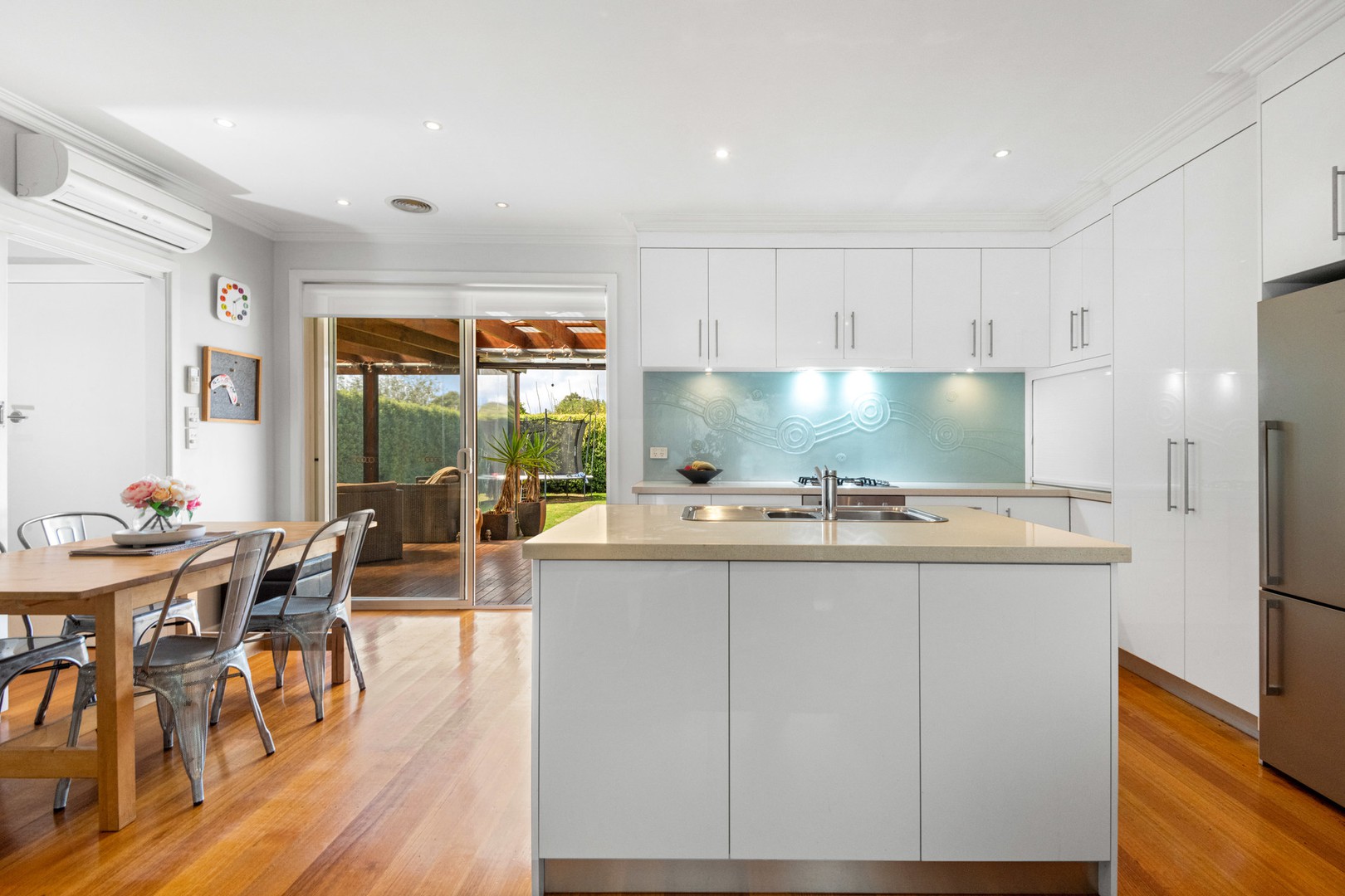8 Walsgott Street, North Geelong, VIC 3215, North Geelong - Thumbnail 4
