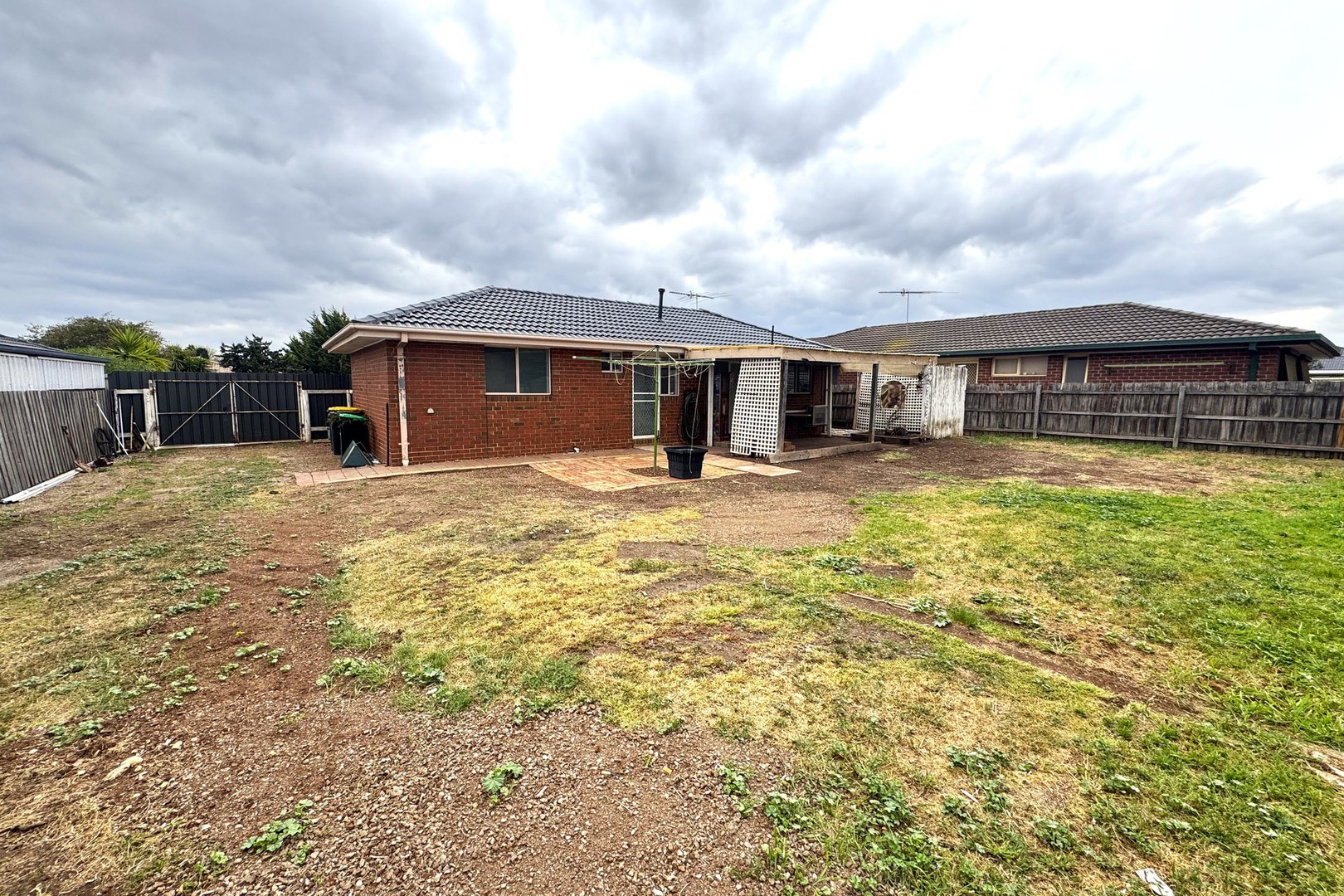 8 Walton Street, Melton South, VIC 3338, Melton South - Thumbnail 6