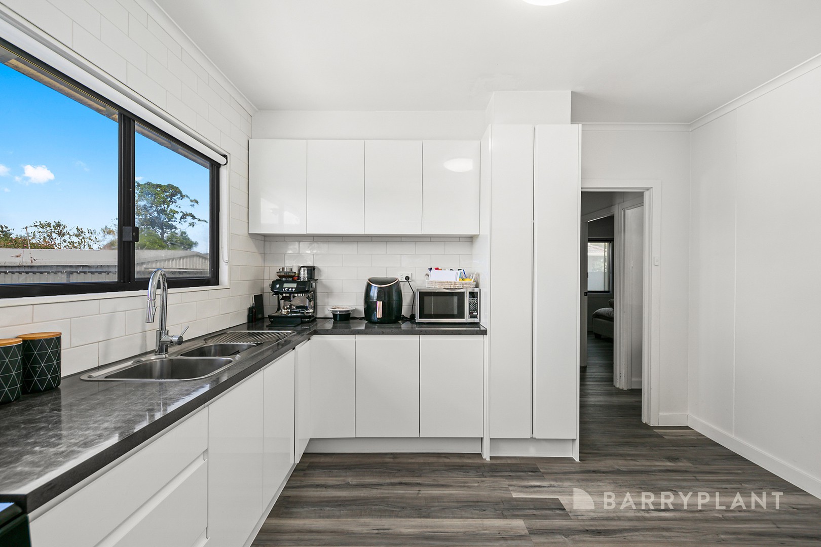 8 Warnock Street, Broadmeadows, VIC 3047, Broadmeadows - Thumbnail 5