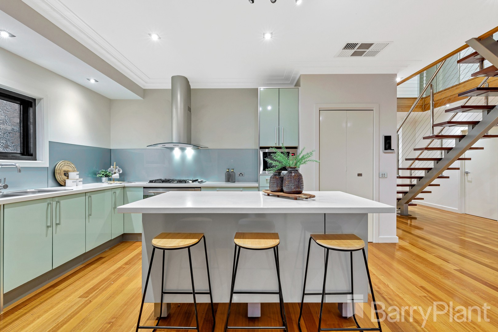 8 Warramunga Road, Bundoora, VIC 3083, Bundoora - Thumbnail 4
