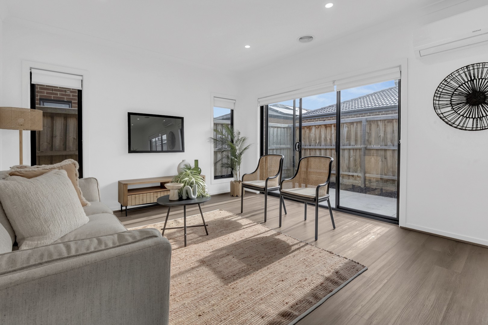 8 Wattle Street, Donnybrook, VIC 3064, Donnybrook - Thumbnail 4