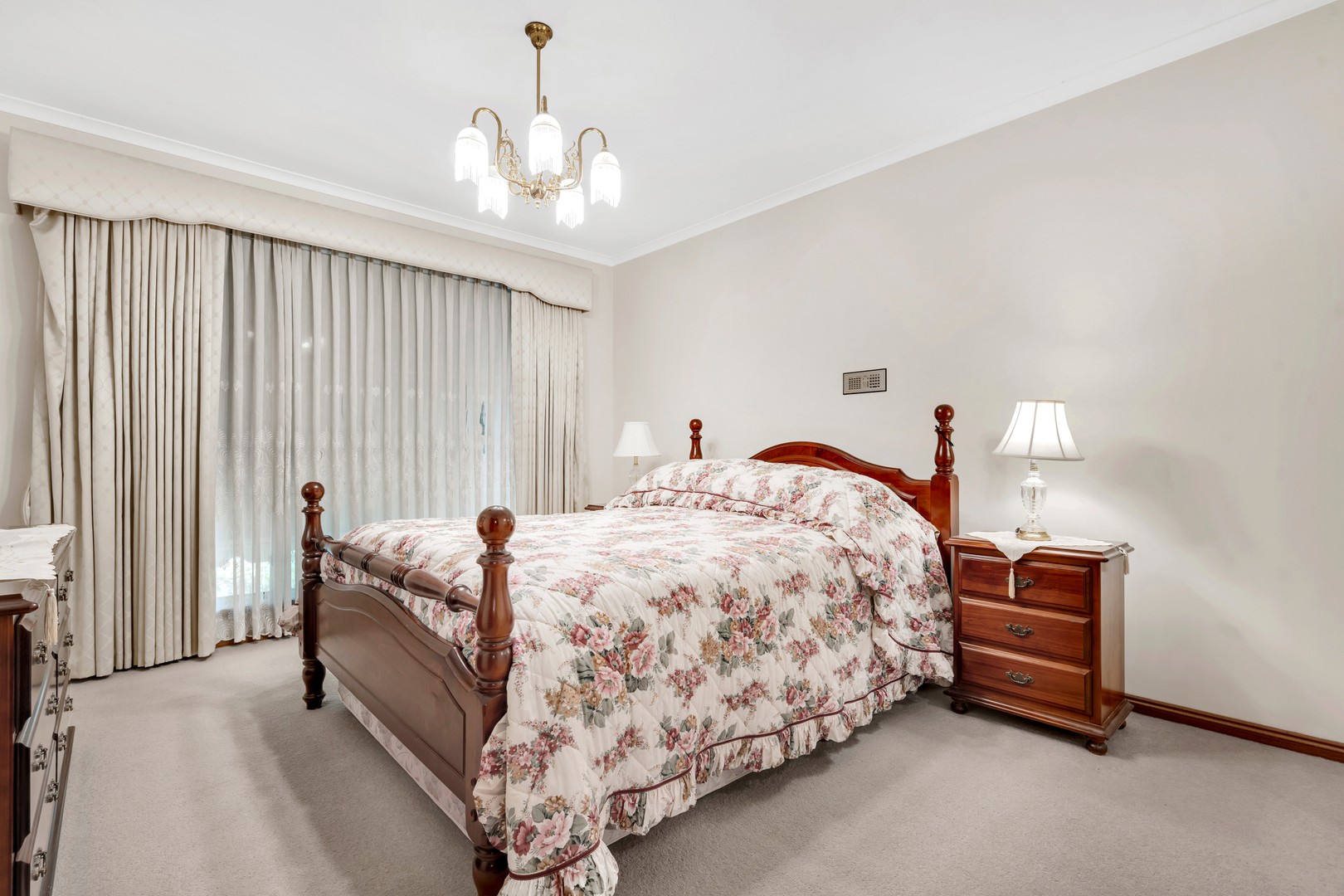 8 Westleigh Place, Keilor East, VIC 3033, Keilor East - Thumbnail 3