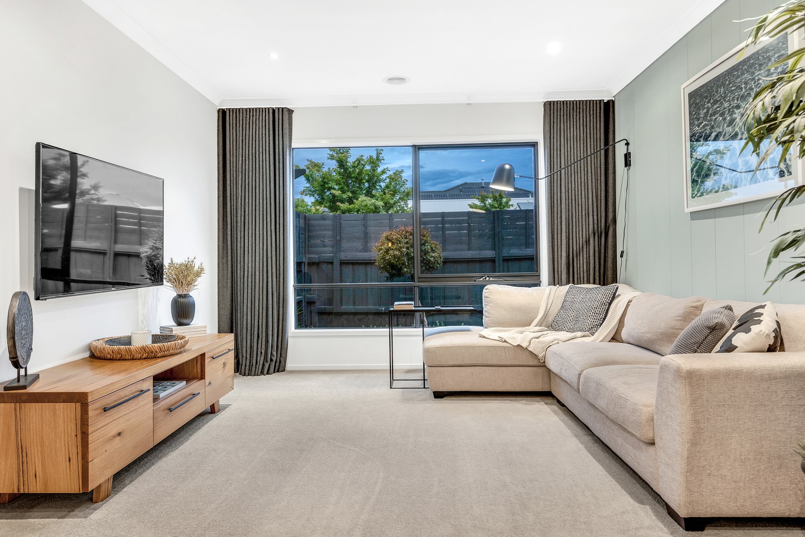 8 Whiteleaf DriveMickleham, VIC 3064, Mickleham - Thumbnail 8