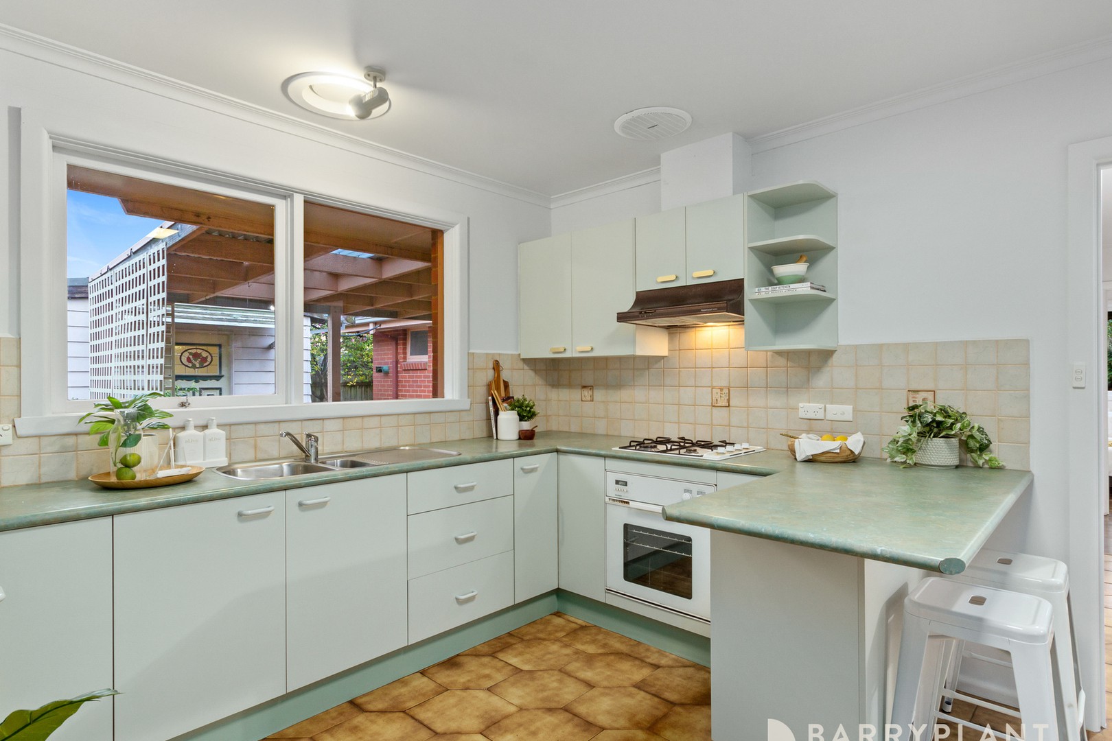 8 Wilga Court, Wantirna South, VIC 3152, Wantirna South - Thumbnail 3