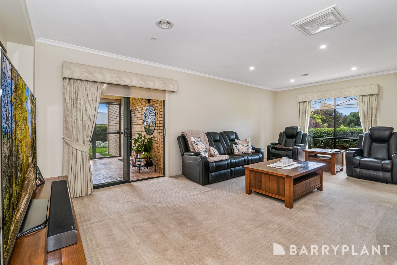 8 Willow Court, Kilmore, VIC 3764, Kilmore - Thumbnail 6