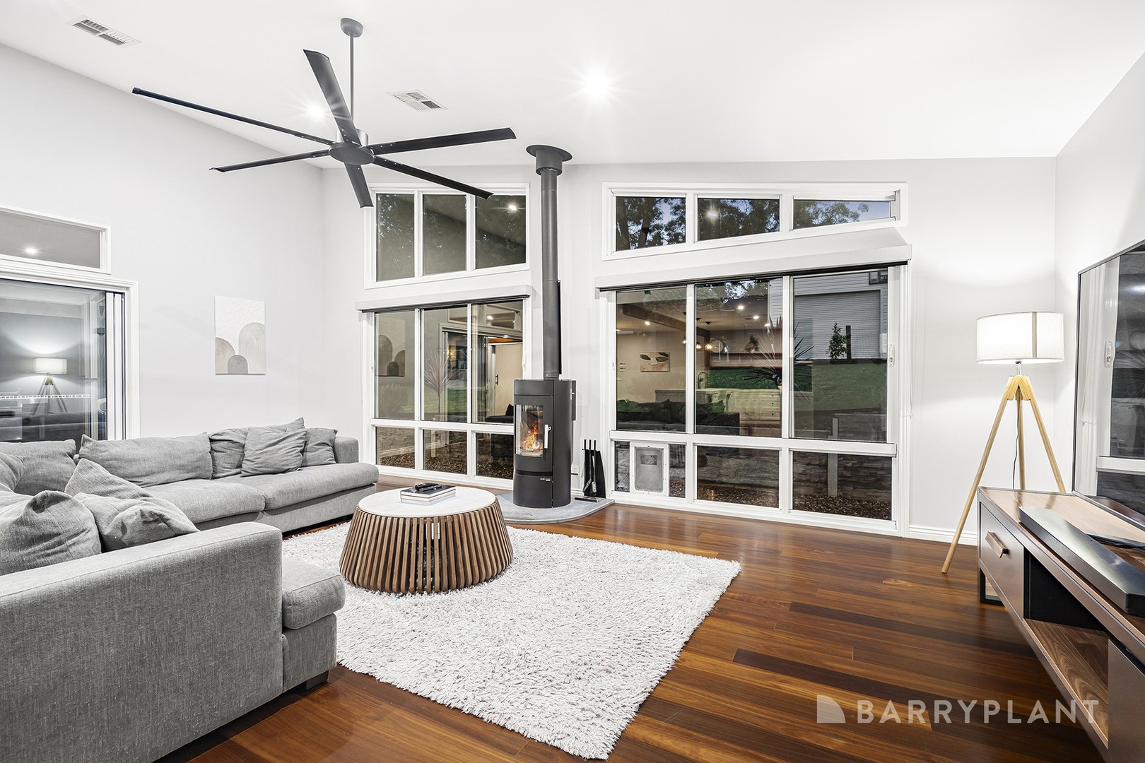 8 Winifred Street, Seville, VIC 3139, Seville - Thumbnail 7