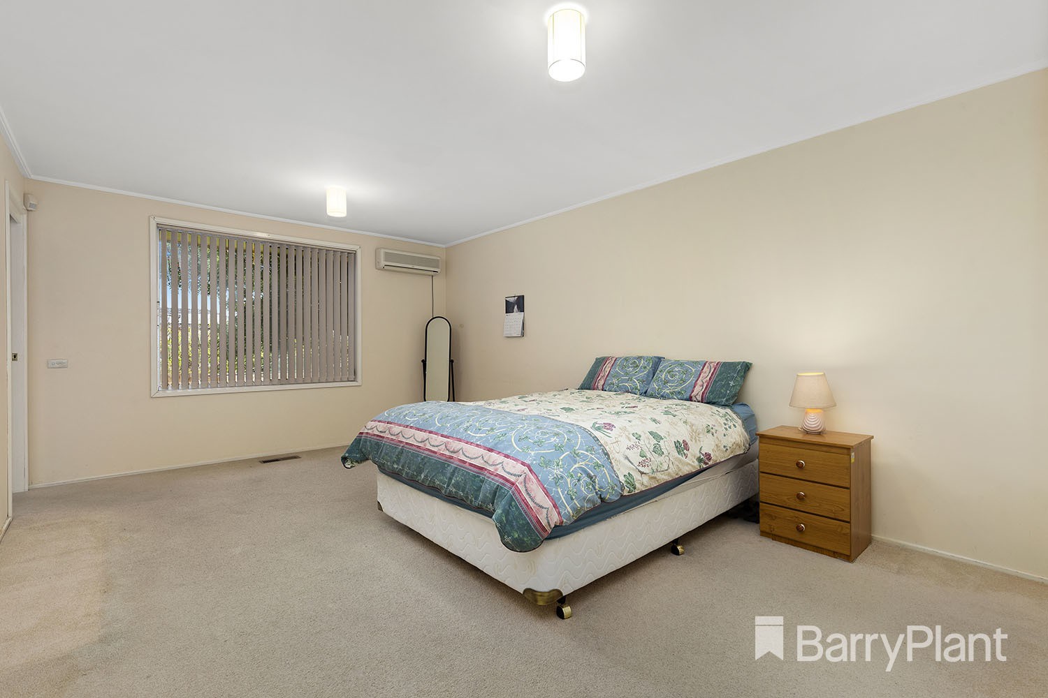 8 Winmalee Drive, Glen Waverley, VIC 3150, Glen Waverley - Thumbnail 3
