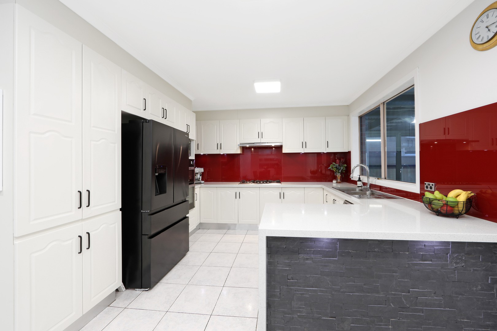 8 Winnipeg Street, Rowville, VIC 3178, Rowville - Thumbnail 2