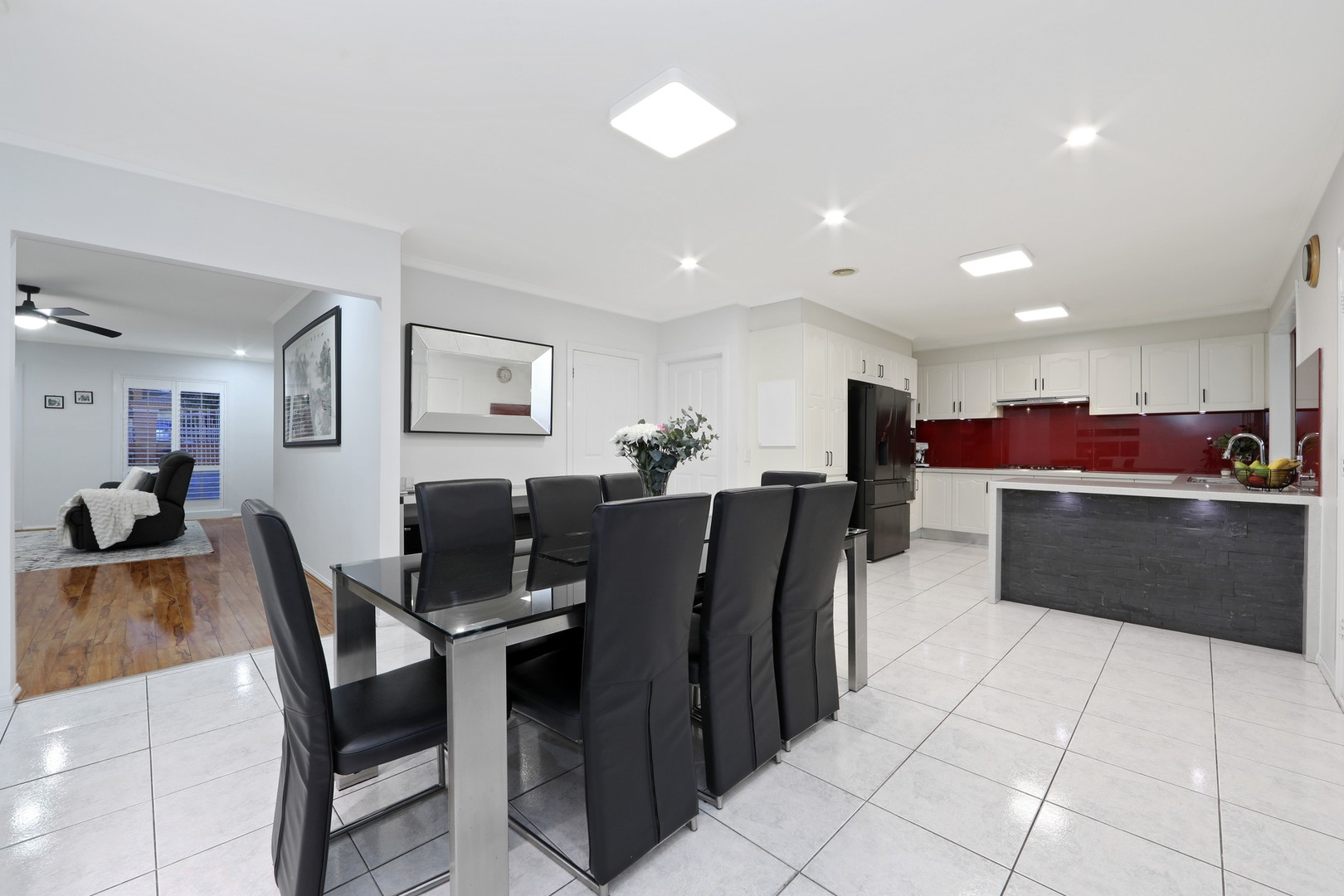 8 Winnipeg Street, Rowville, VIC 3178, Rowville - Thumbnail 3