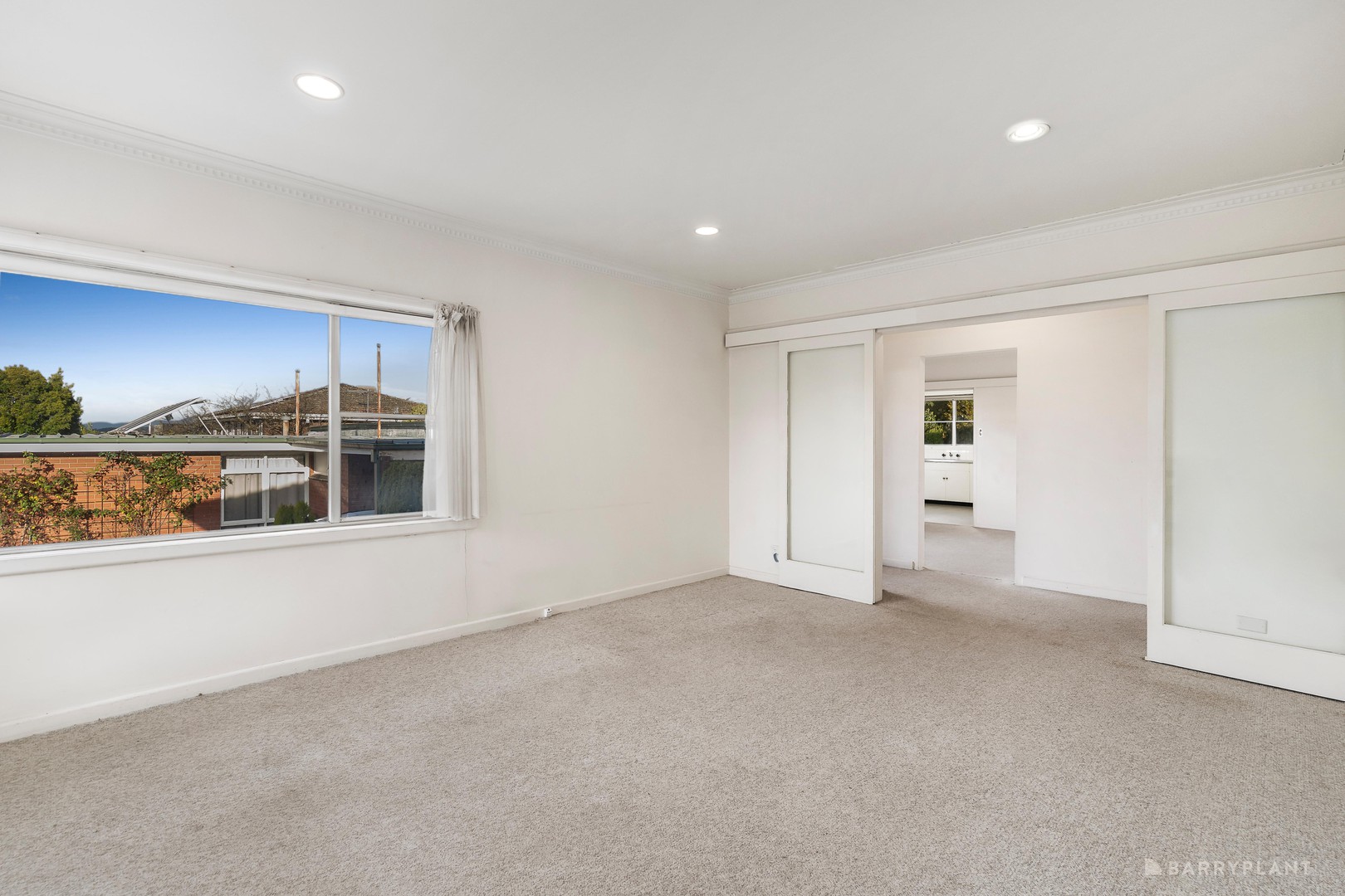 8 Winston Drive, Doncaster, VIC 3108 - Thumbnail 2 - 29/08/2025