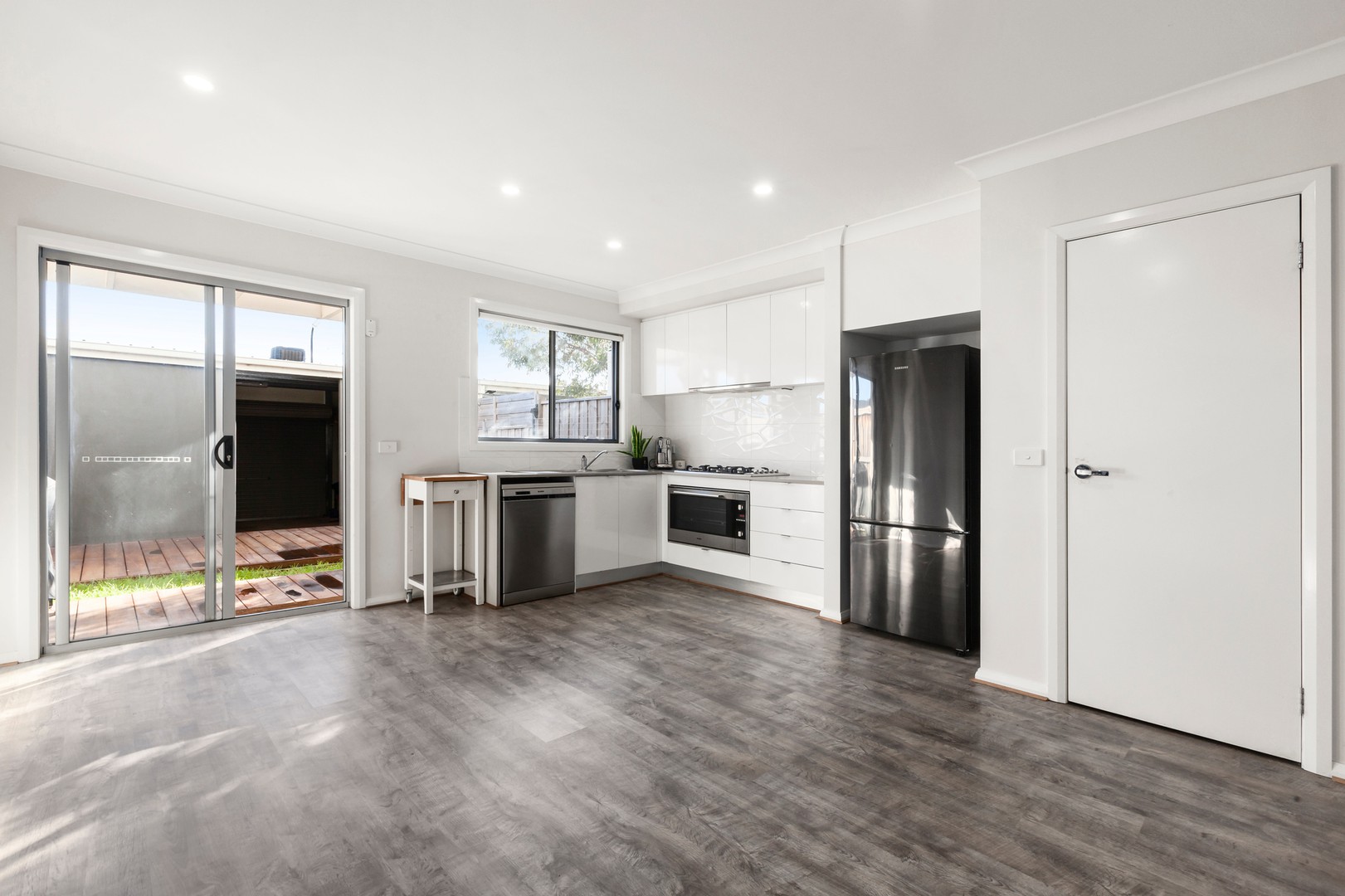 8 Wiseman WalkWollert, VIC 3750  - Leased, Wollert - Thumbnail 3