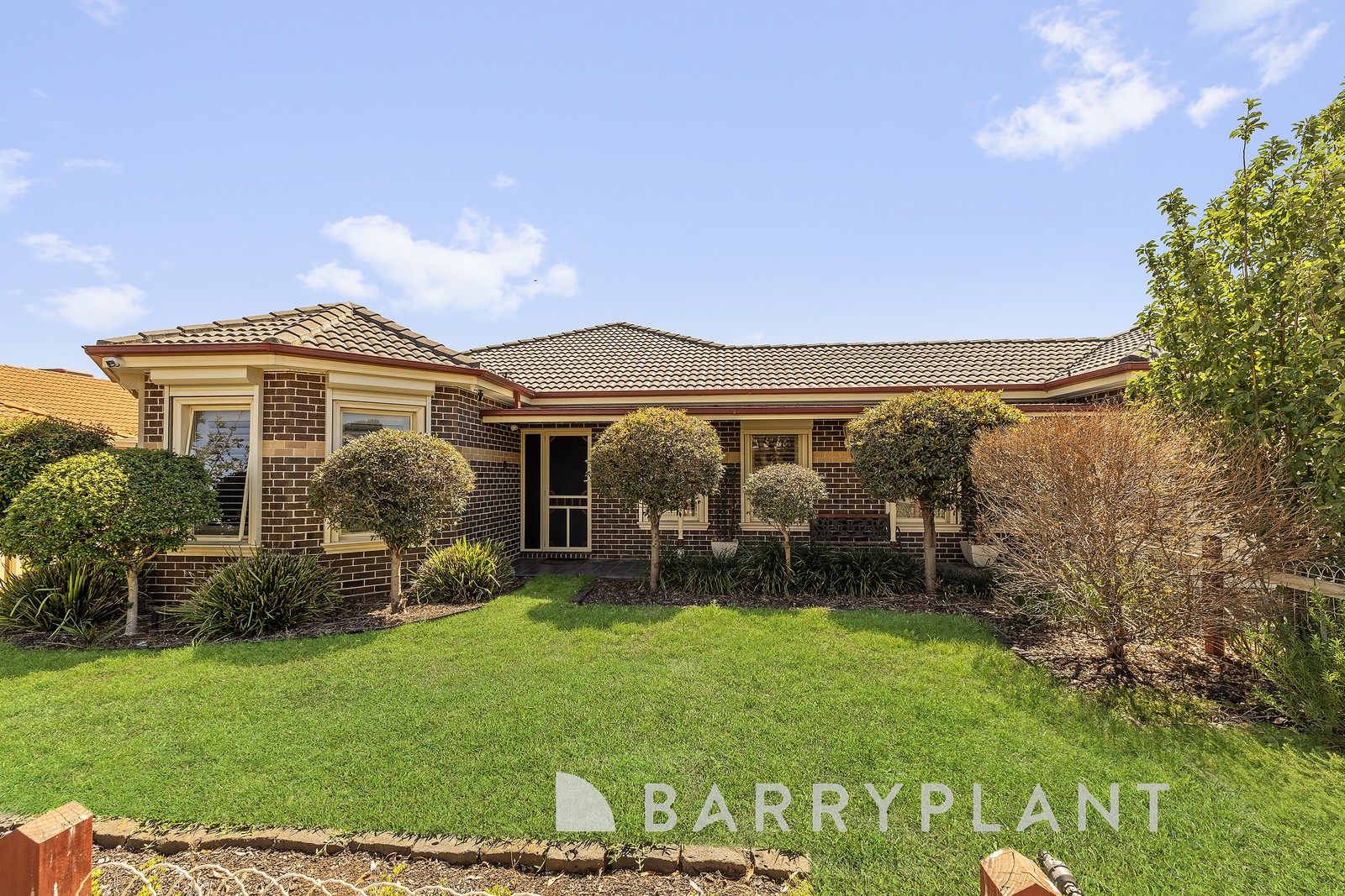 8 Woodland Rise, Melton West, VIC 3337, Melton West - Thumbnail 3