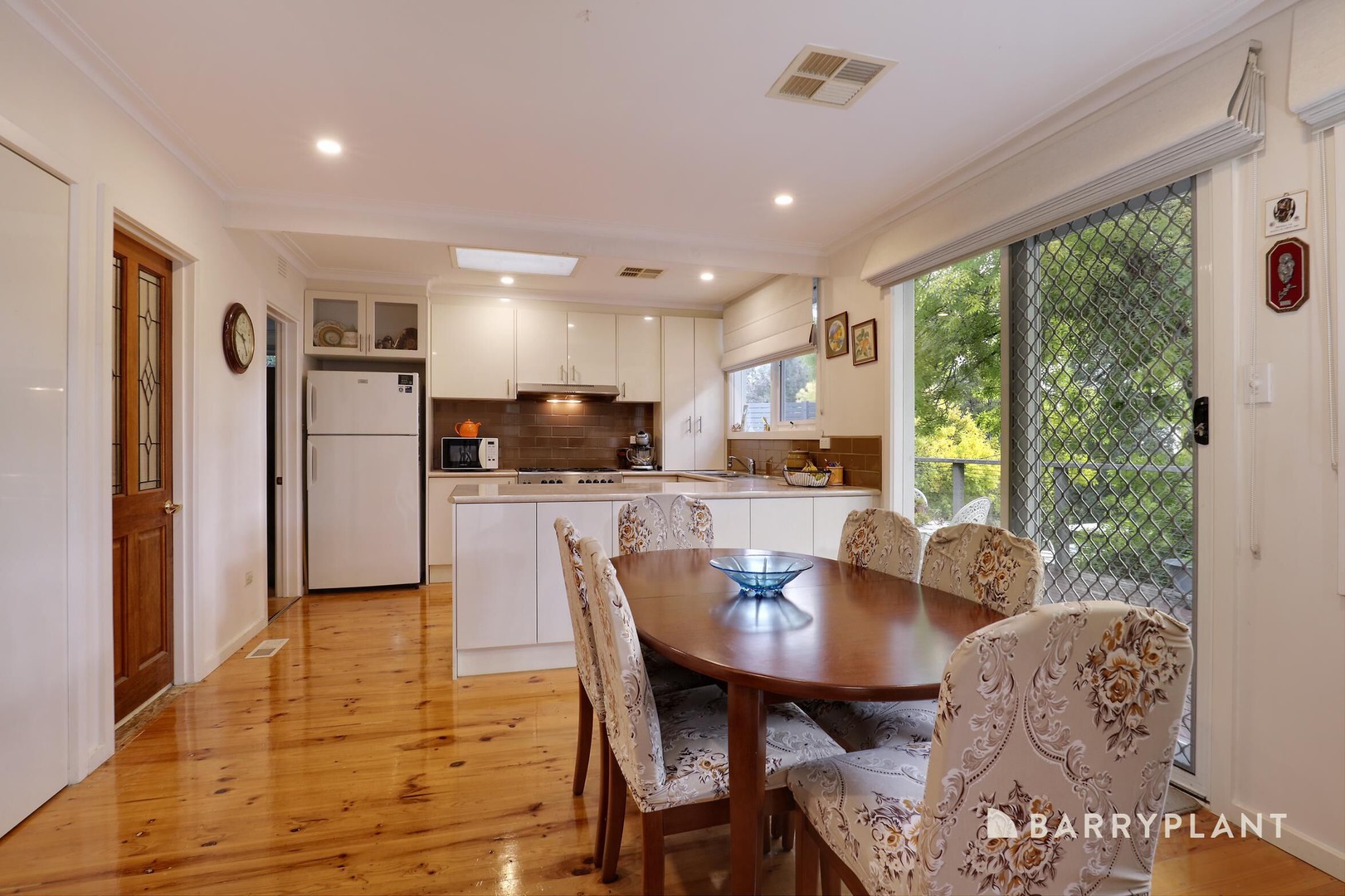 8 Woodlands Avenue, Emerald, VIC 3782, Emerald - Thumbnail 5