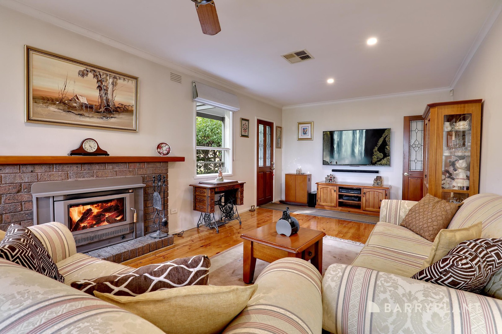 8 Woodlands Avenue, Emerald, VIC 3782, Emerald - Thumbnail 8