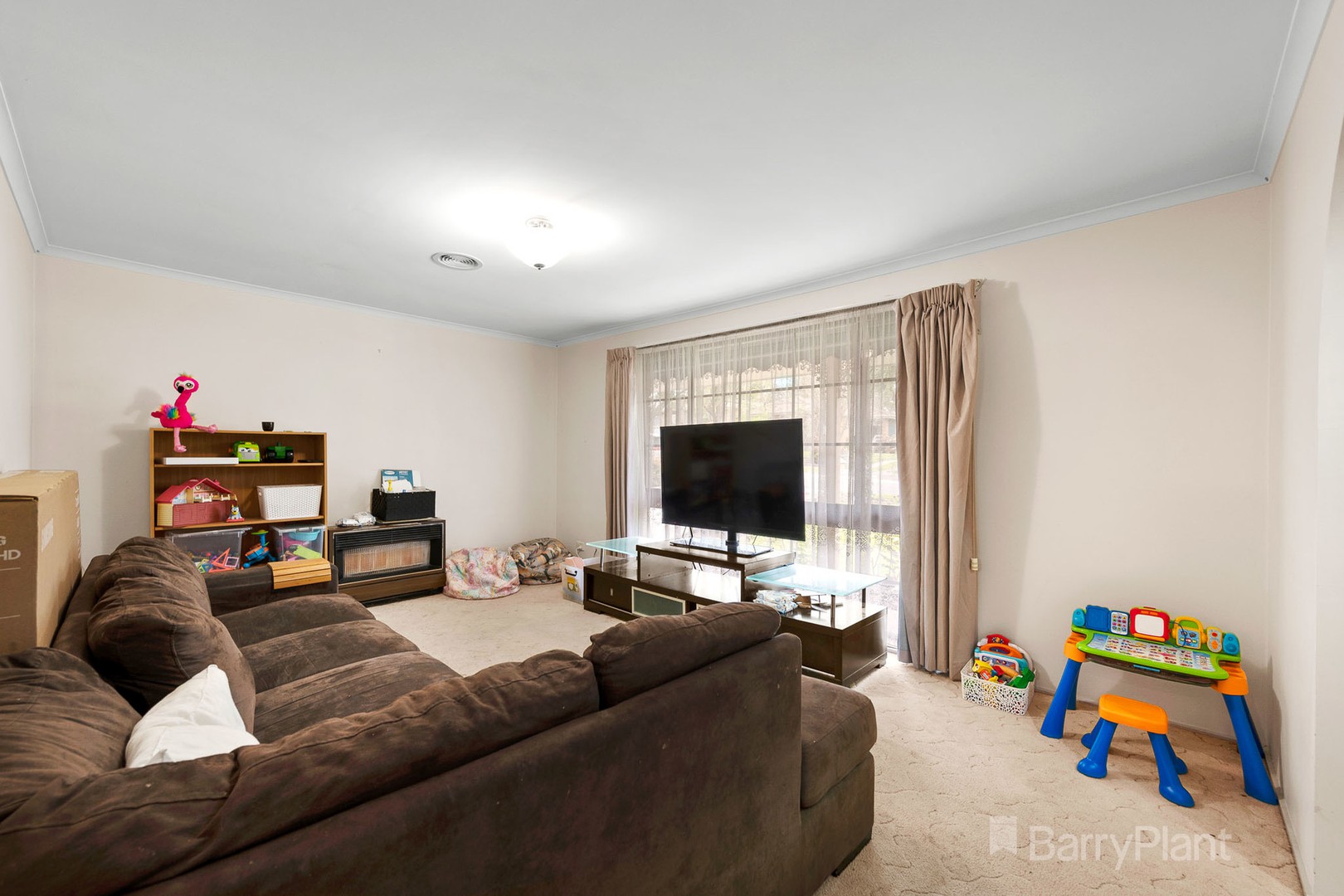 8 Woodlands Crescent, Narre Warren, VIC 3805, Narre Warren - Thumbnail 4