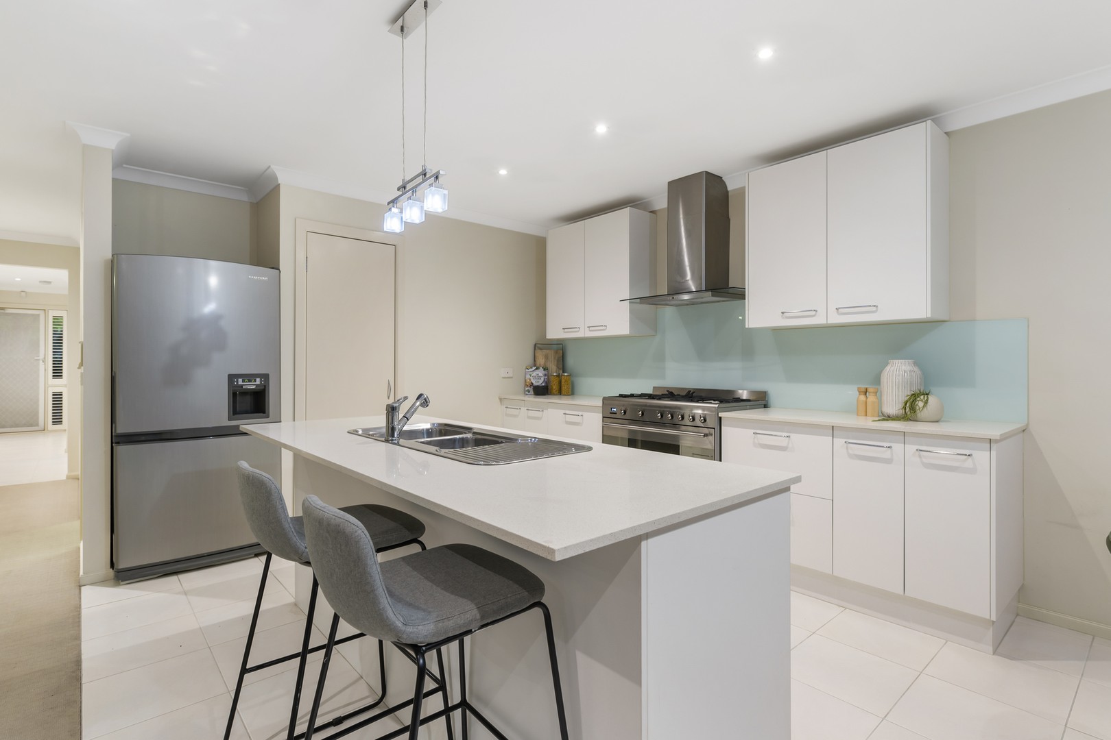 8 Woollahra Parade, Taylors Hill, VIC 3037, Taylors Hill - Thumbnail 4