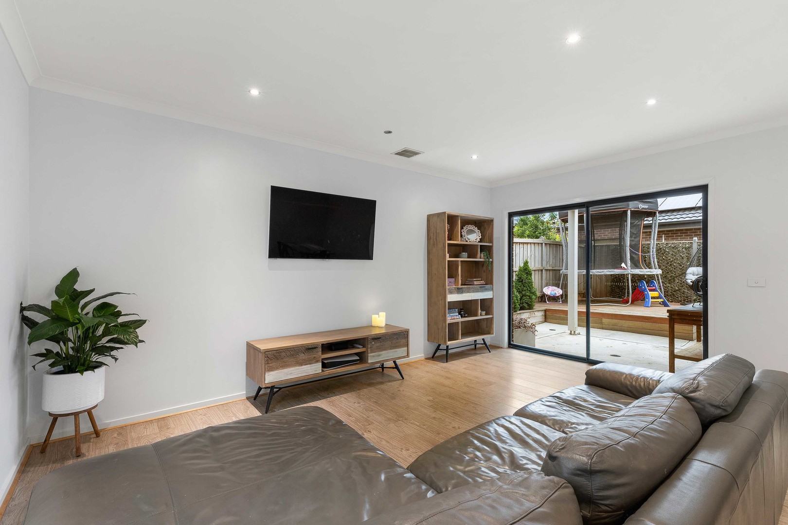 8 Wright Circuit, Fraser Rise, VIC 3336, Fraser Rise - Thumbnail 6