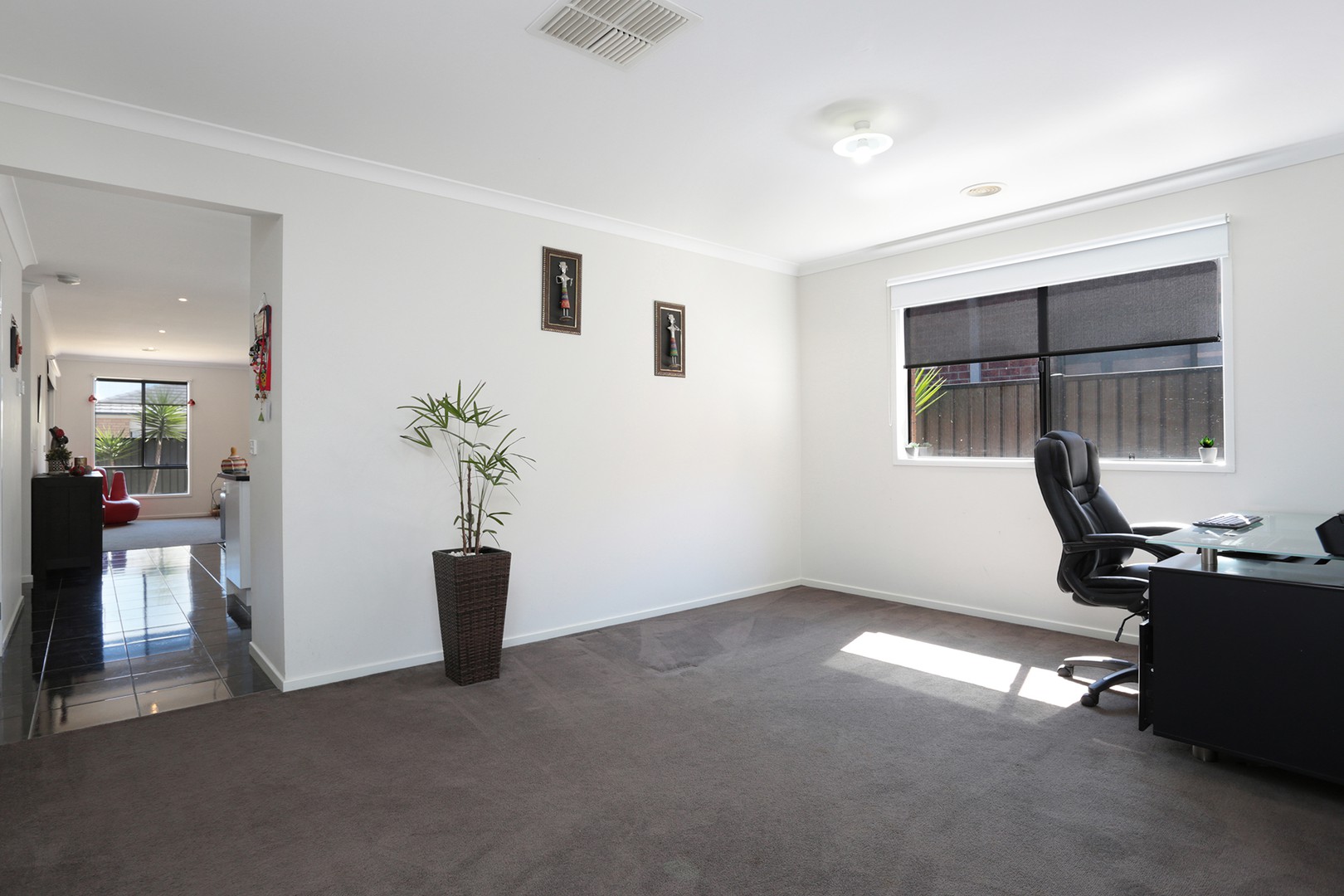 8 Wylie Way, Point Cook, VIC 3030 - Thumbnail 2 - 15/11/2021