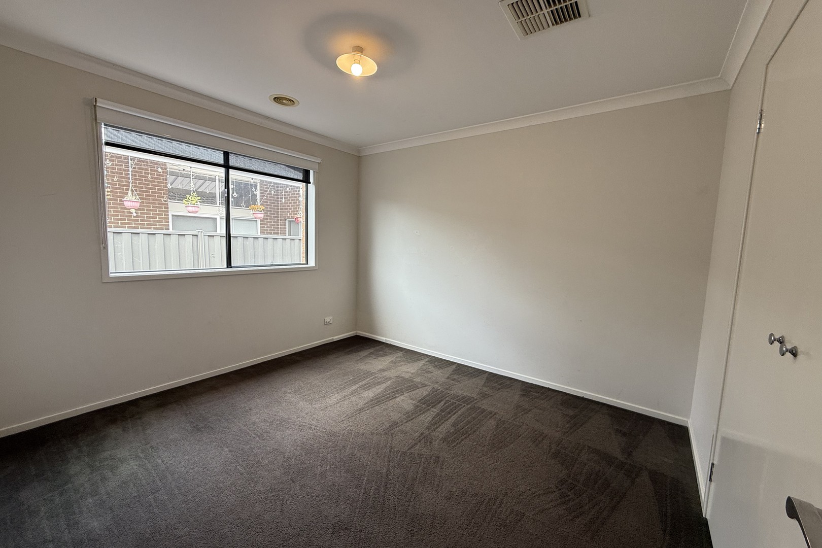 8 Wylie Way, Point Cook, VIC 3030, Point Cook - Thumbnail 5