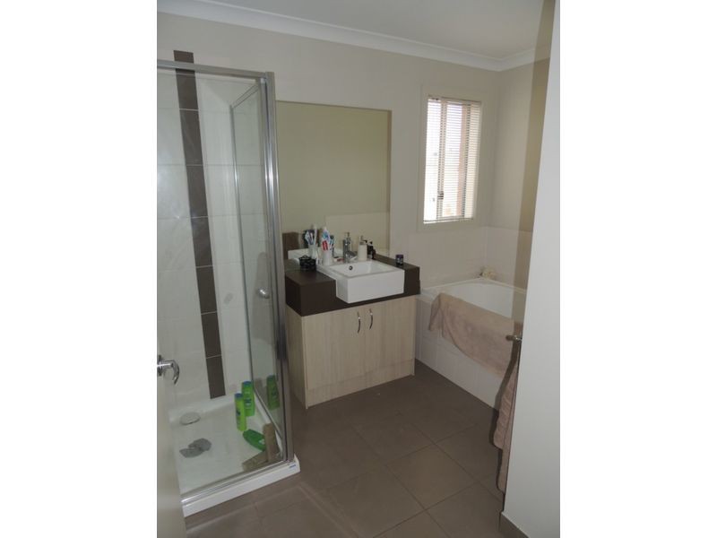 8 Yanchep Street, Shepparton, VIC 3630, Shepparton - Thumbnail 4
