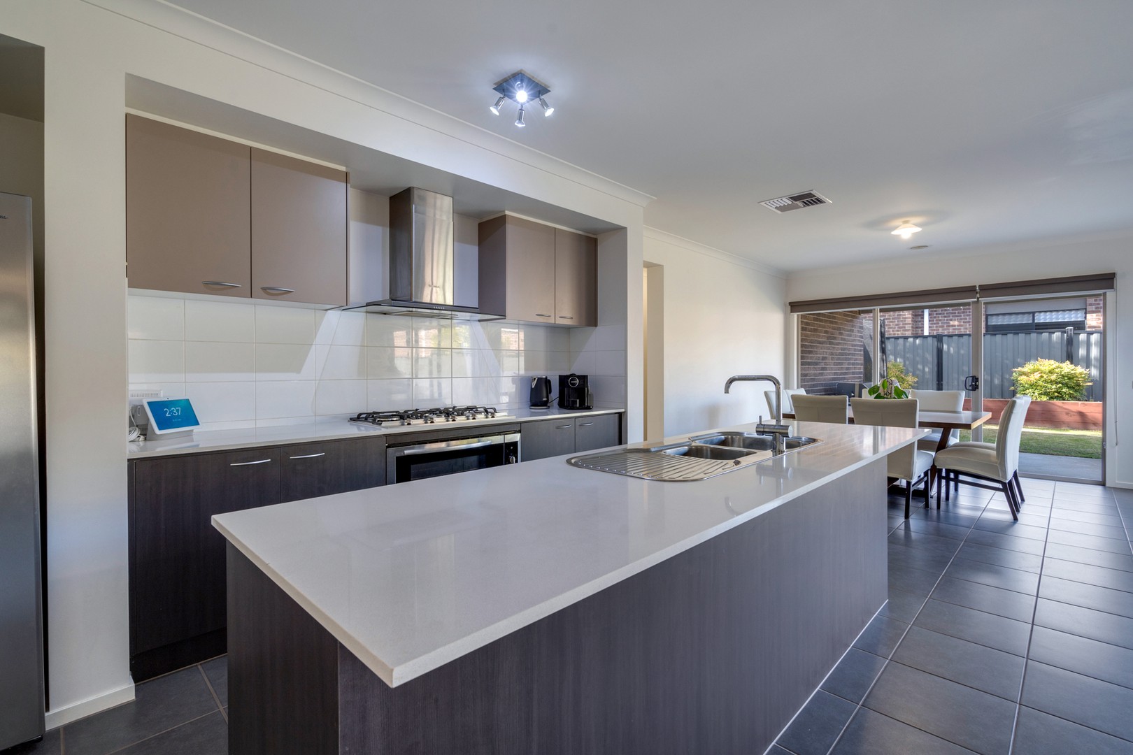 80 Bridgehaven Drive, Craigieburn, VIC 3064, Craigieburn - Thumbnail 3