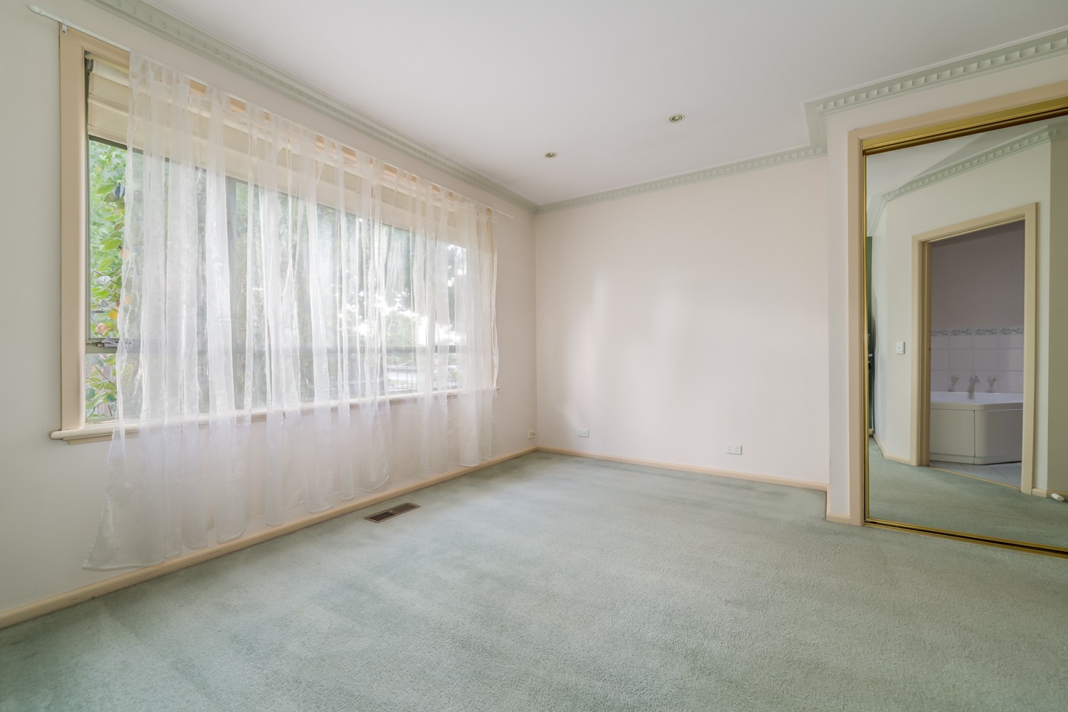 80 Canterbury Road, Heathmont, VIC 3135, Heathmont - Thumbnail 4
