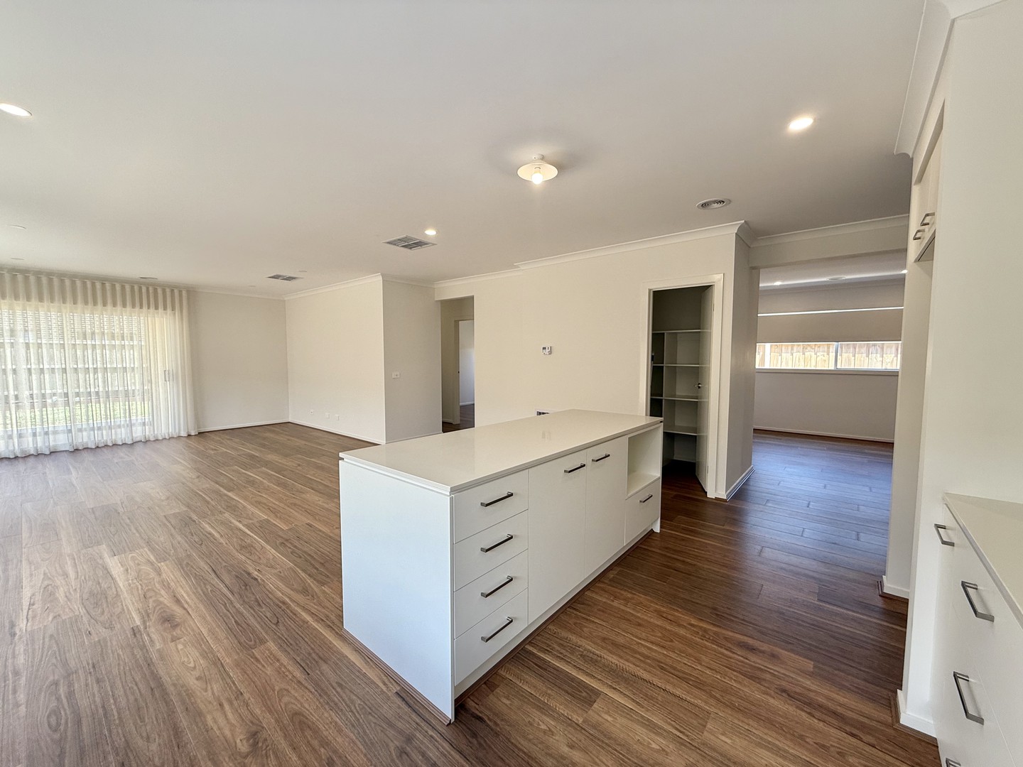 80 Charleston Road, Deanside, VIC 3336, Deanside - Thumbnail 7